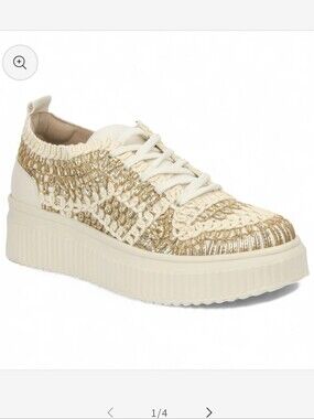 Love Rio Naomi Crochet Platform Sneaker - Gold Tan Sz 9 Women's Lace Up